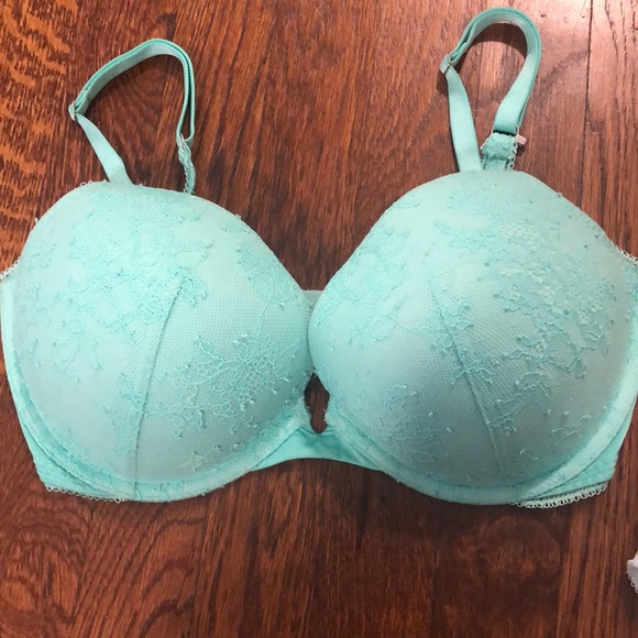 Victoria’s Secret Bra 34DD and M Panty - Set NWT - Picture 5 of 8